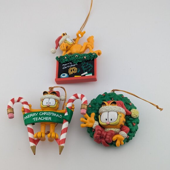 3 Vintage Garfield Christmas Ornaments – Nostalgic Holiday Décor - Picture 1 of 8
